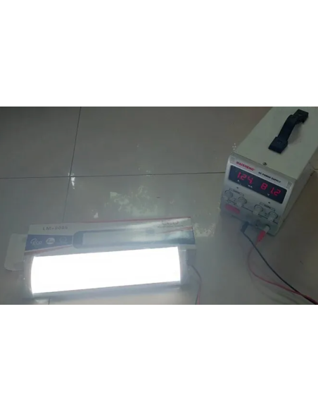 LAMPARA LUZ BLANCA 72 LEDS 12v