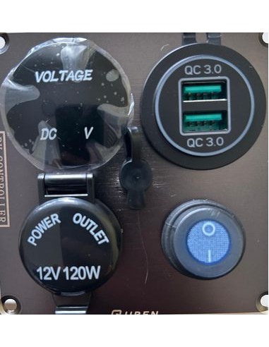 CENTRALITA 12V 4 EN 1 CON DOBLE USB 3.0